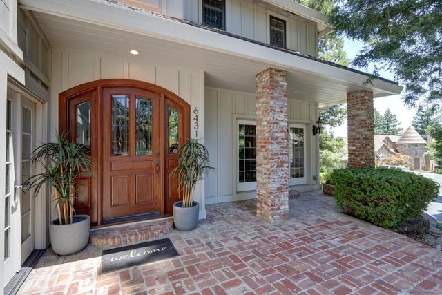 6431 Orange Hill Ln, Carmichael, CA 95608