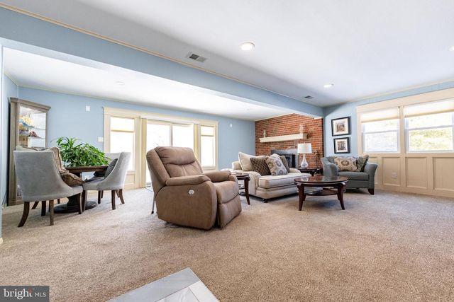 184 W GEORGIANNA DR, Richboro, PA 18954