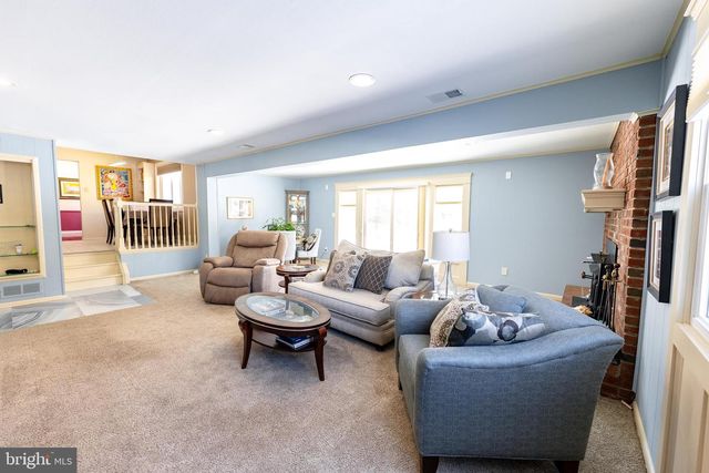 184 W GEORGIANNA DR, Richboro, PA 18954