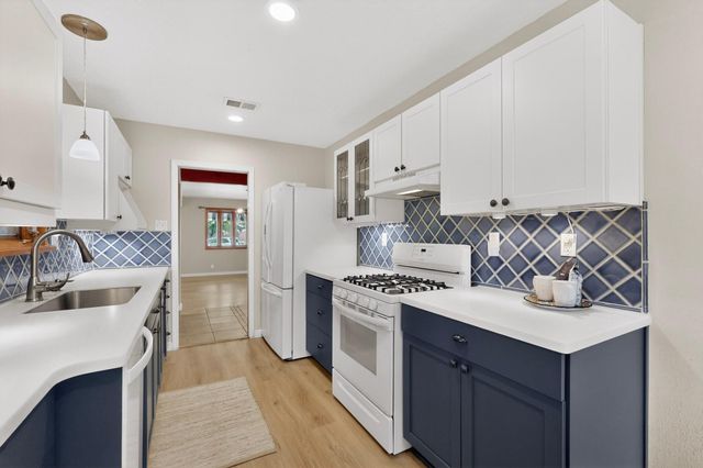 1400 Solano Drive NE, Albuquerque, NM 87110