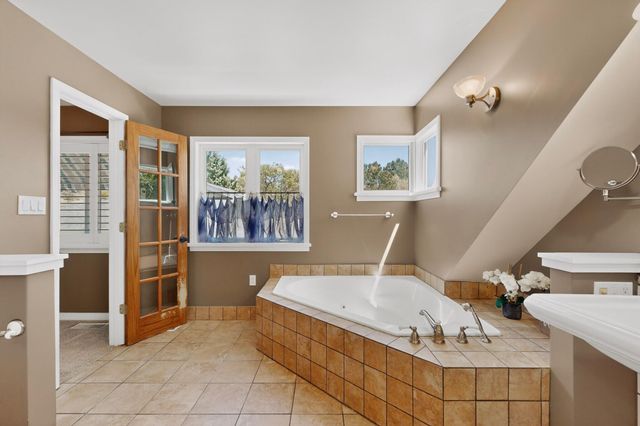 1400 Solano Drive NE, Albuquerque, NM 87110
