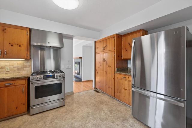 1690 Harper Street, Santa Cruz, CA 95062