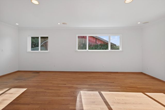 1690 Harper Street, Santa Cruz, CA 95062