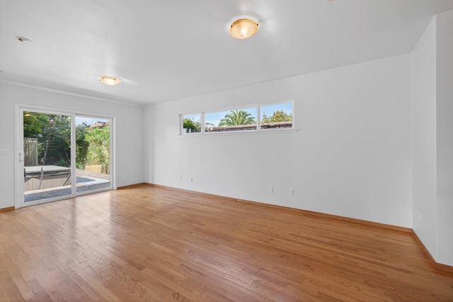 1690 Harper Street, Santa Cruz, CA 95062