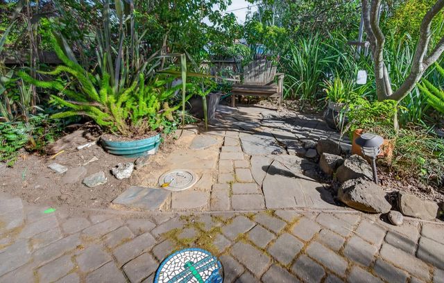 1690 Harper Street, Santa Cruz, CA 95062