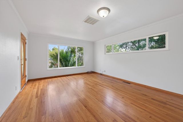 1690 Harper Street, Santa Cruz, CA 95062