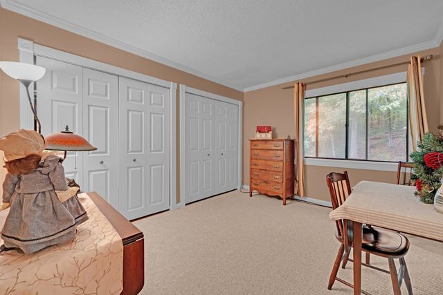 17 Thayer Pond Drive 7, Oxford, MA 01537