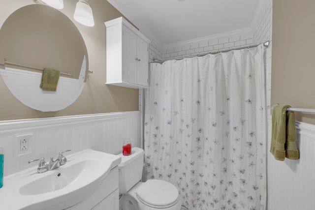 17 Thayer Pond Drive 7, Oxford, MA 01537