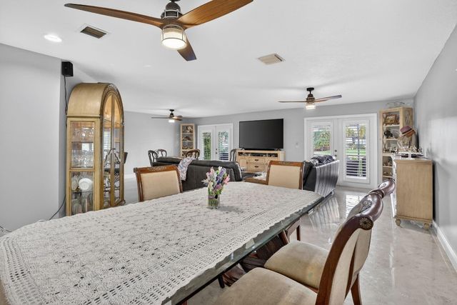 9861 Fairway Cove Lane, Plantation, FL 33324