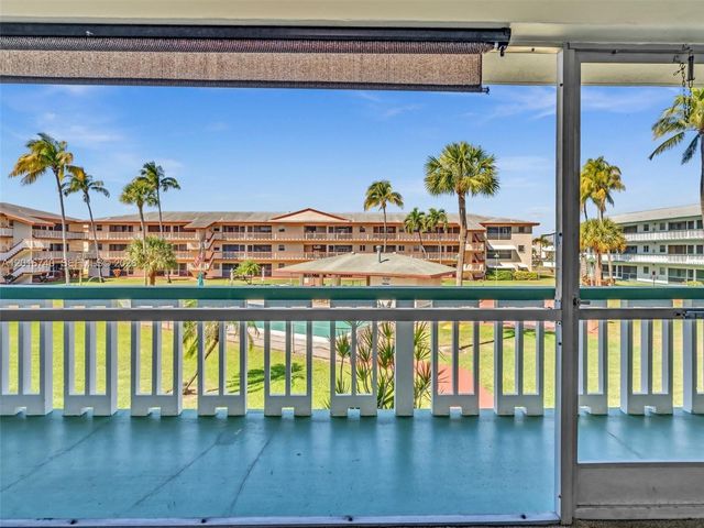 5300 Washington St J216, Hollywood, FL 33021