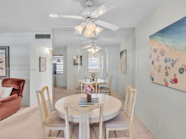 5300 Washington St J216, Hollywood, FL 33021