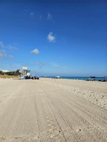 5300 Washington St J216, Hollywood, FL 33021