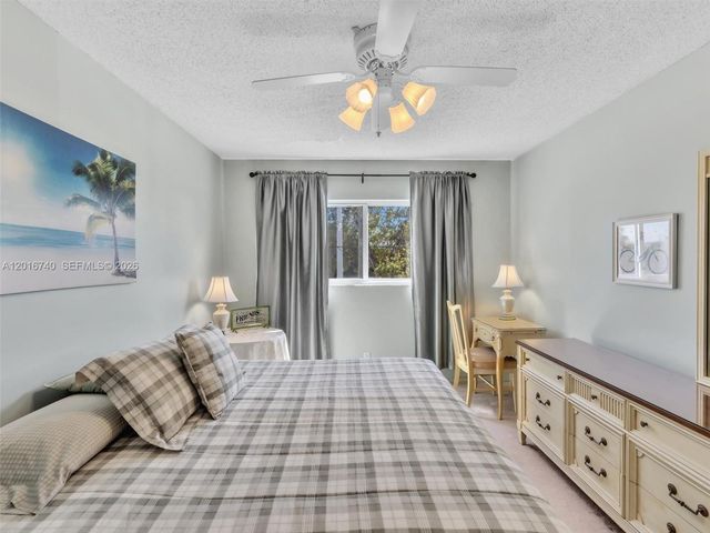 5300 Washington St J216, Hollywood, FL 33021