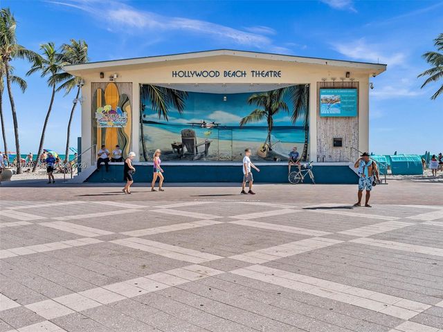 5300 Washington St J216, Hollywood, FL 33021