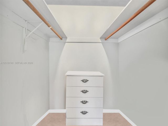 5300 Washington St J216, Hollywood, FL 33021