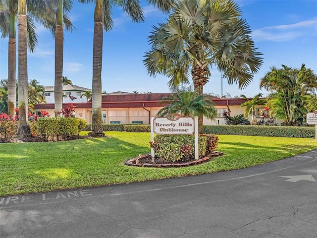 5300 Washington St J216, Hollywood, FL 33021