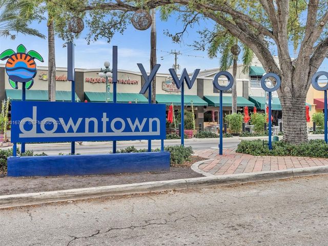 5300 Washington St J216, Hollywood, FL 33021