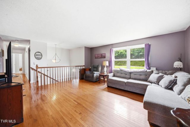 236 Royal Drive, Kingsport, TN 37663