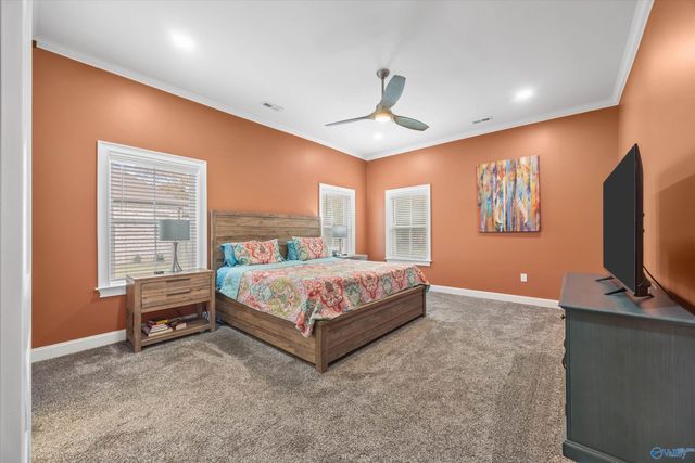 118 Creekmound Drive, Huntsville, AL 35806