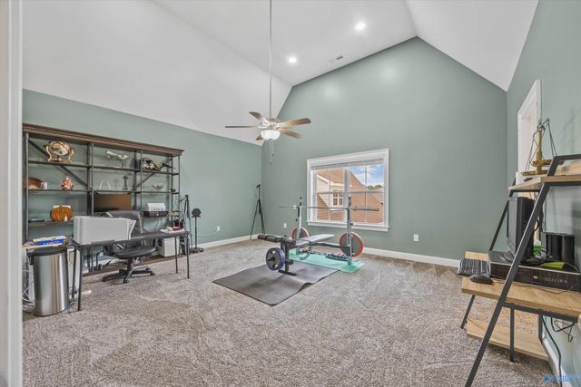 118 Creekmound Drive, Huntsville, AL 35806