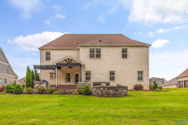 118 Creekmound Drive, Huntsville, AL 35806