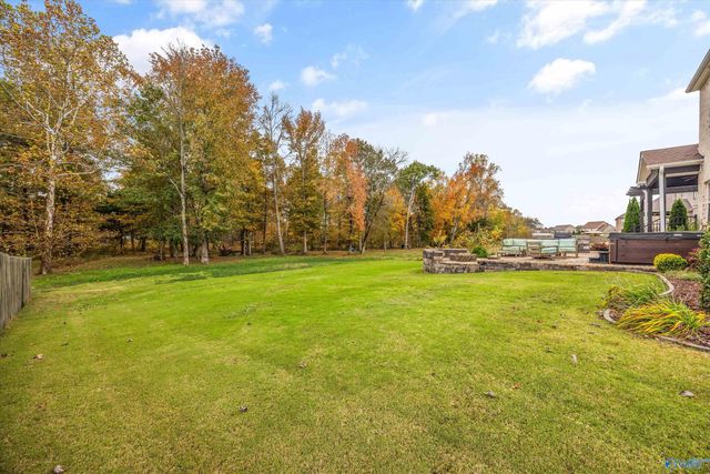 118 Creekmound Drive, Huntsville, AL 35806