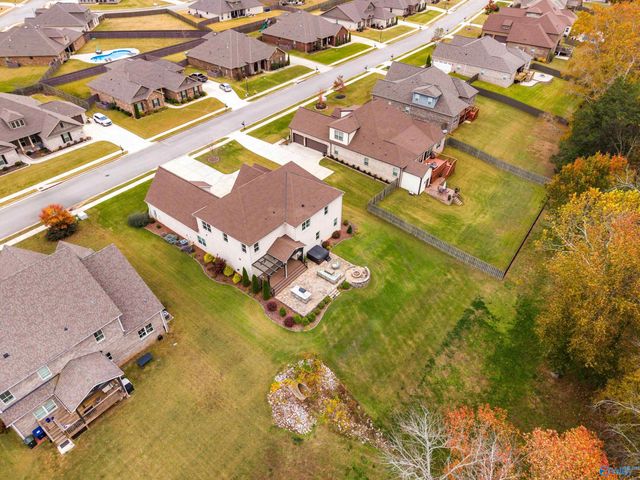 118 Creekmound Drive, Huntsville, AL 35806