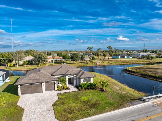 855 ROTONDA CIRCLE, Rotonda West, FL 33947