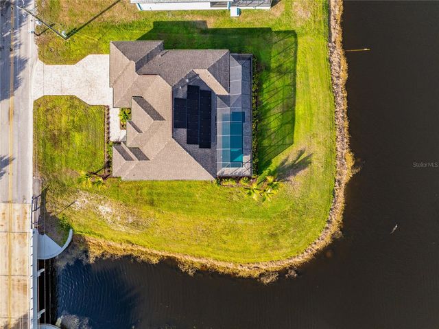 855 ROTONDA CIRCLE, Rotonda West, FL 33947