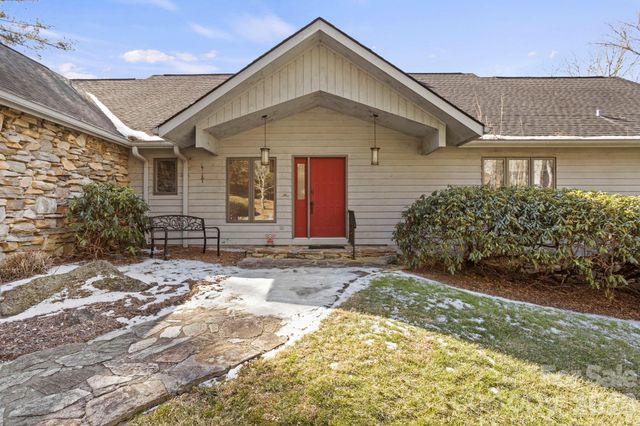 404 W Browning Road, Hendersonville, NC 28791