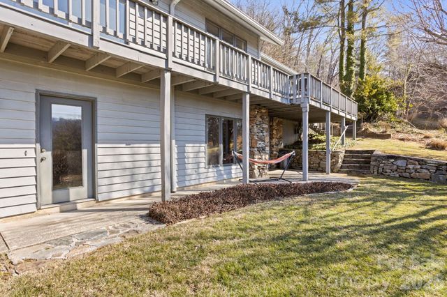 404 W Browning Road, Hendersonville, NC 28791