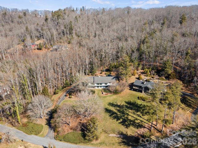 404 W Browning Road, Hendersonville, NC 28791