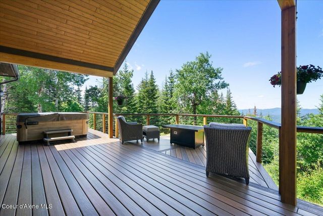 17378 N Freddi RD, Rathdrum, ID 83858