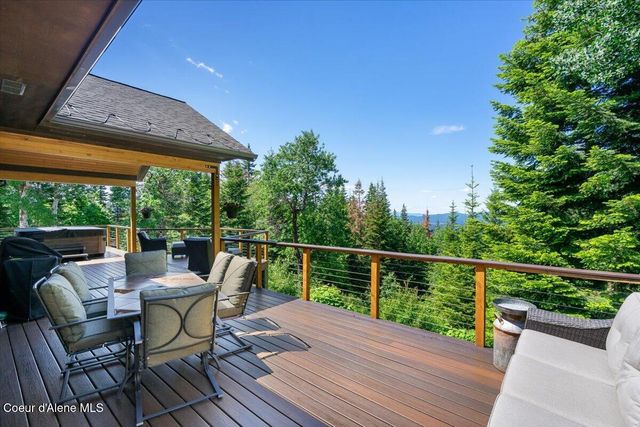 17378 N Freddi RD, Rathdrum, ID 83858