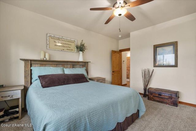 17378 N Freddi RD, Rathdrum, ID 83858