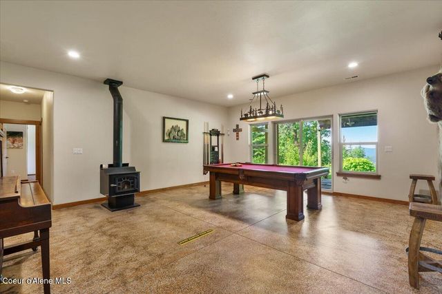 17378 N Freddi RD, Rathdrum, ID 83858