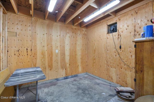 17378 N Freddi RD, Rathdrum, ID 83858