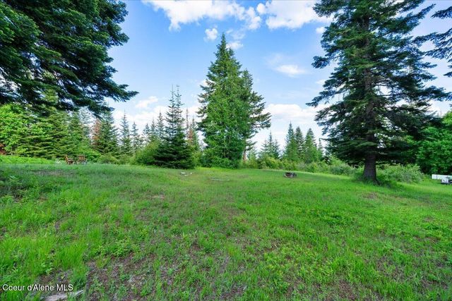 17378 N Freddi RD, Rathdrum, ID 83858