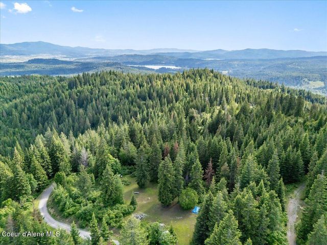 17378 N Freddi RD, Rathdrum, ID 83858