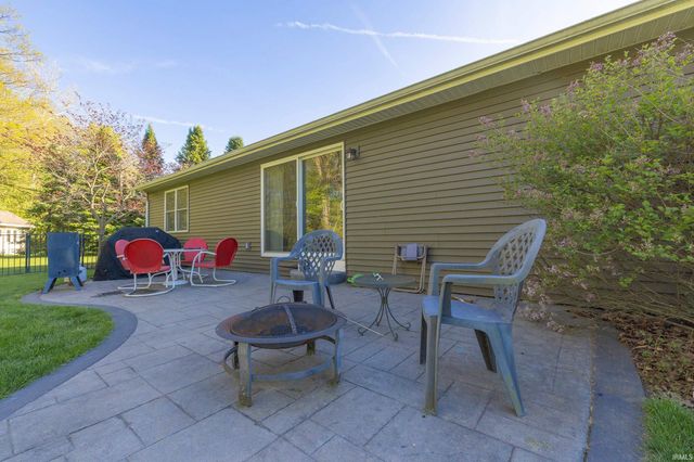 53560 Baltimore Oriole Drive, Bristol, IN 46507