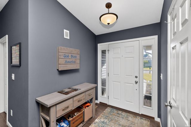 53560 Baltimore Oriole Drive, Bristol, IN 46507