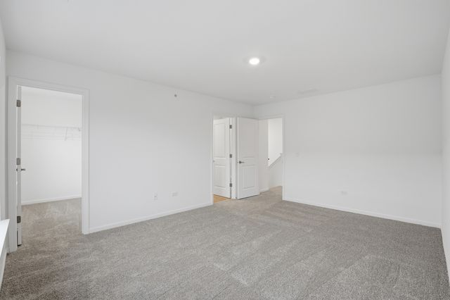 247 Settlers Place, West Dundee, IL 60118