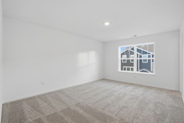 247 Settlers Place, West Dundee, IL 60118