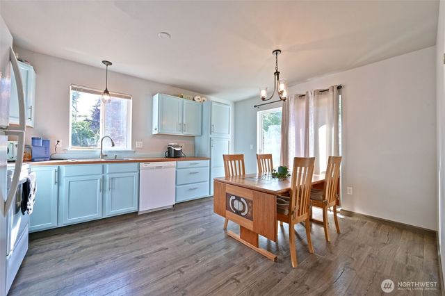 1706 194th Avenue SW, Lakebay, WA 98349