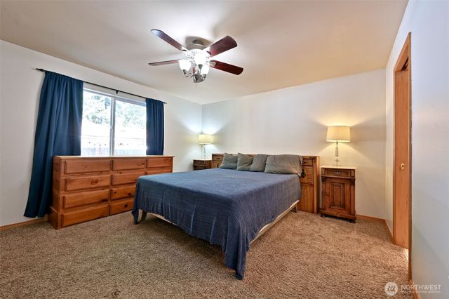 1706 194th Avenue SW, Lakebay, WA 98349