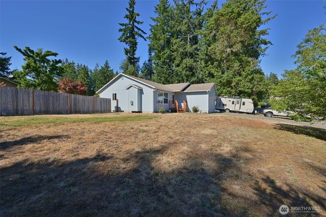 1706 194th Avenue SW, Lakebay, WA 98349