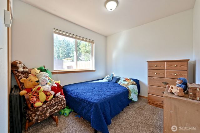 1706 194th Avenue SW, Lakebay, WA 98349