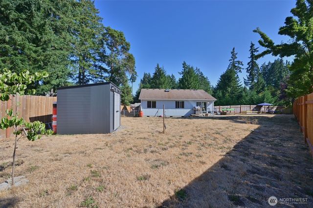1706 194th Avenue SW, Lakebay, WA 98349
