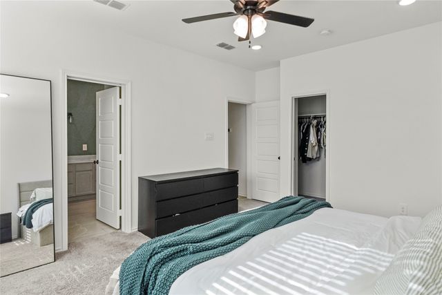 1625 Edgeway Drive, Aubrey, TX 76227