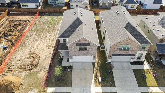 1625 Edgeway Drive, Aubrey, TX 76227